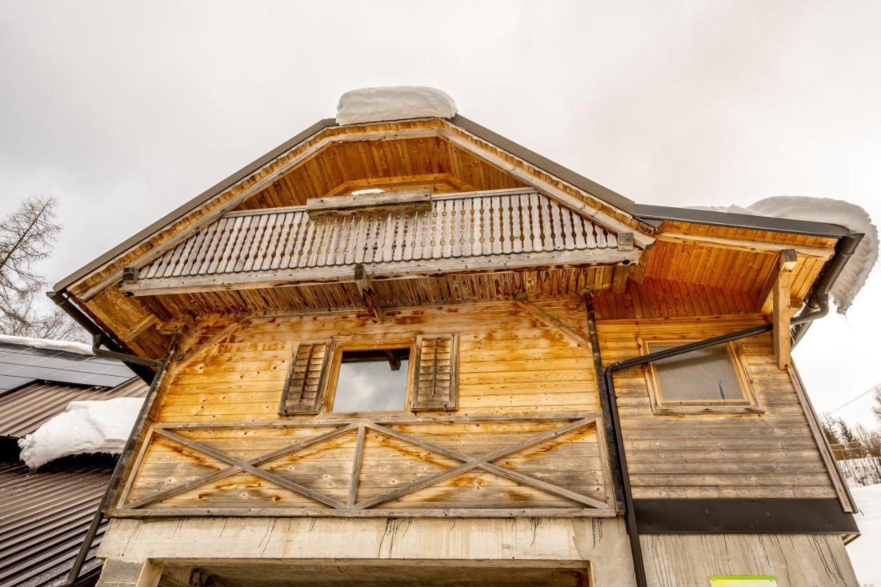 Apartments Farm House Uric Jesenice Zewnętrze zdjęcie