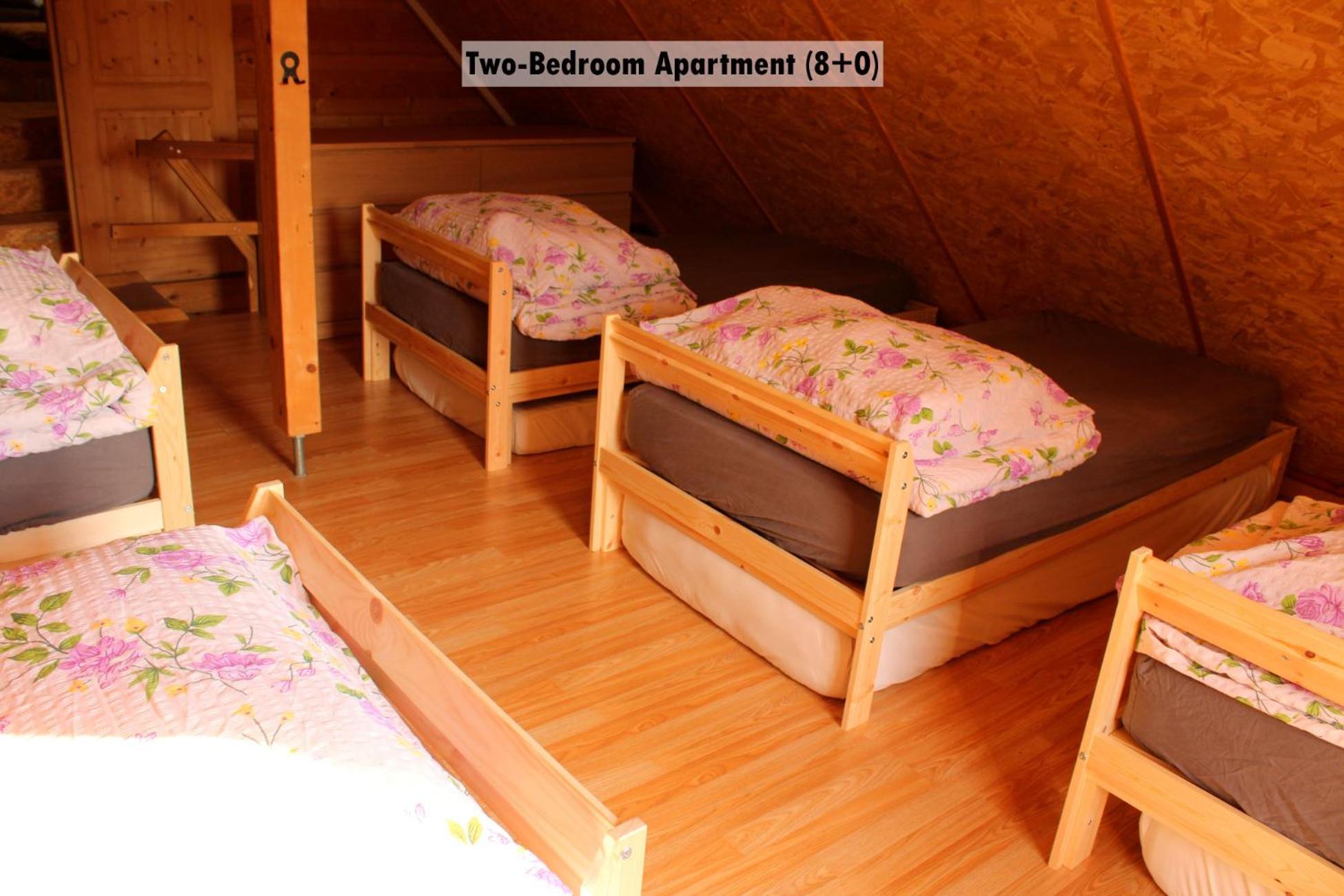 Apartments Farm House Uric Jesenice Zewnętrze zdjęcie