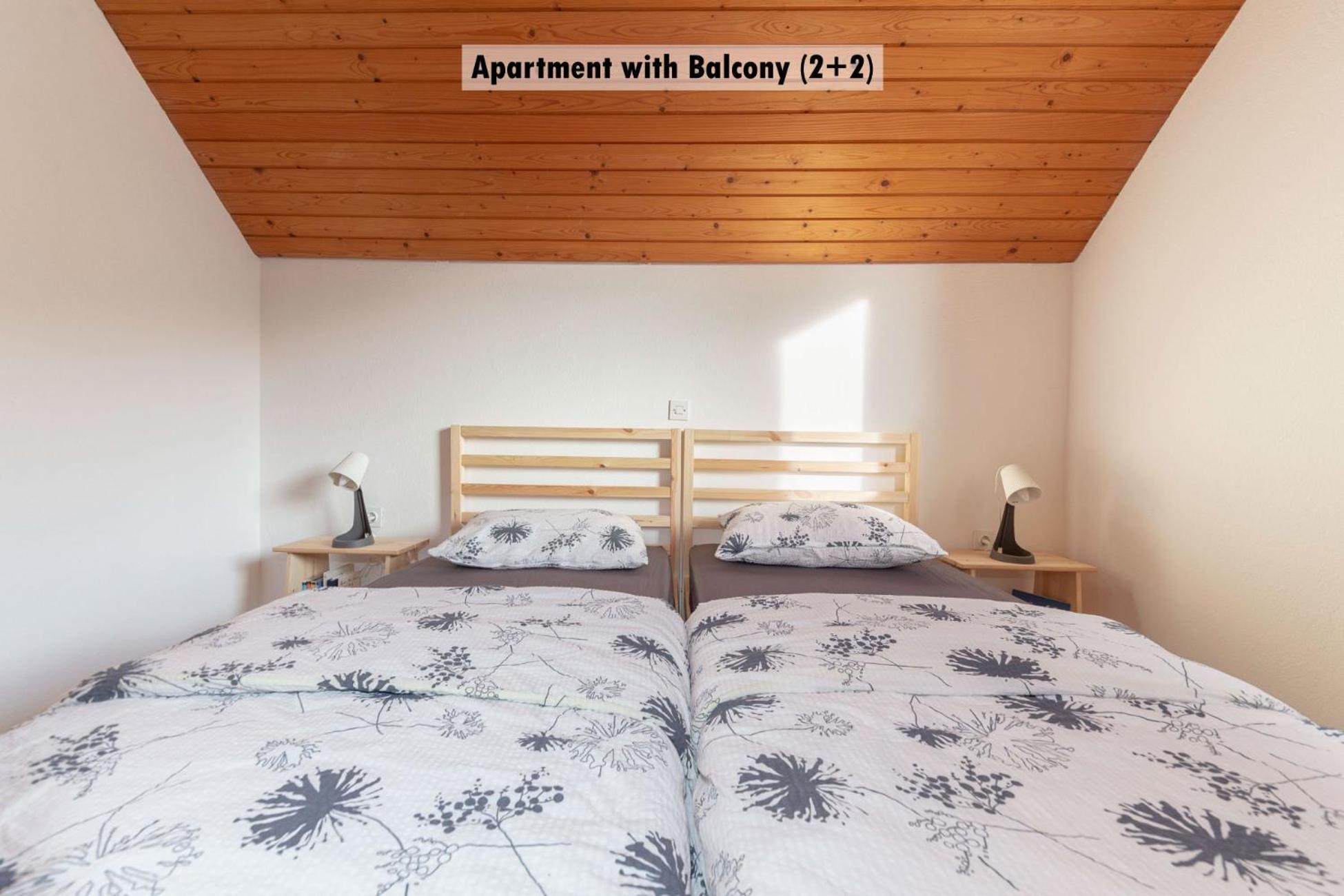 Apartments Farm House Uric Jesenice Zewnętrze zdjęcie