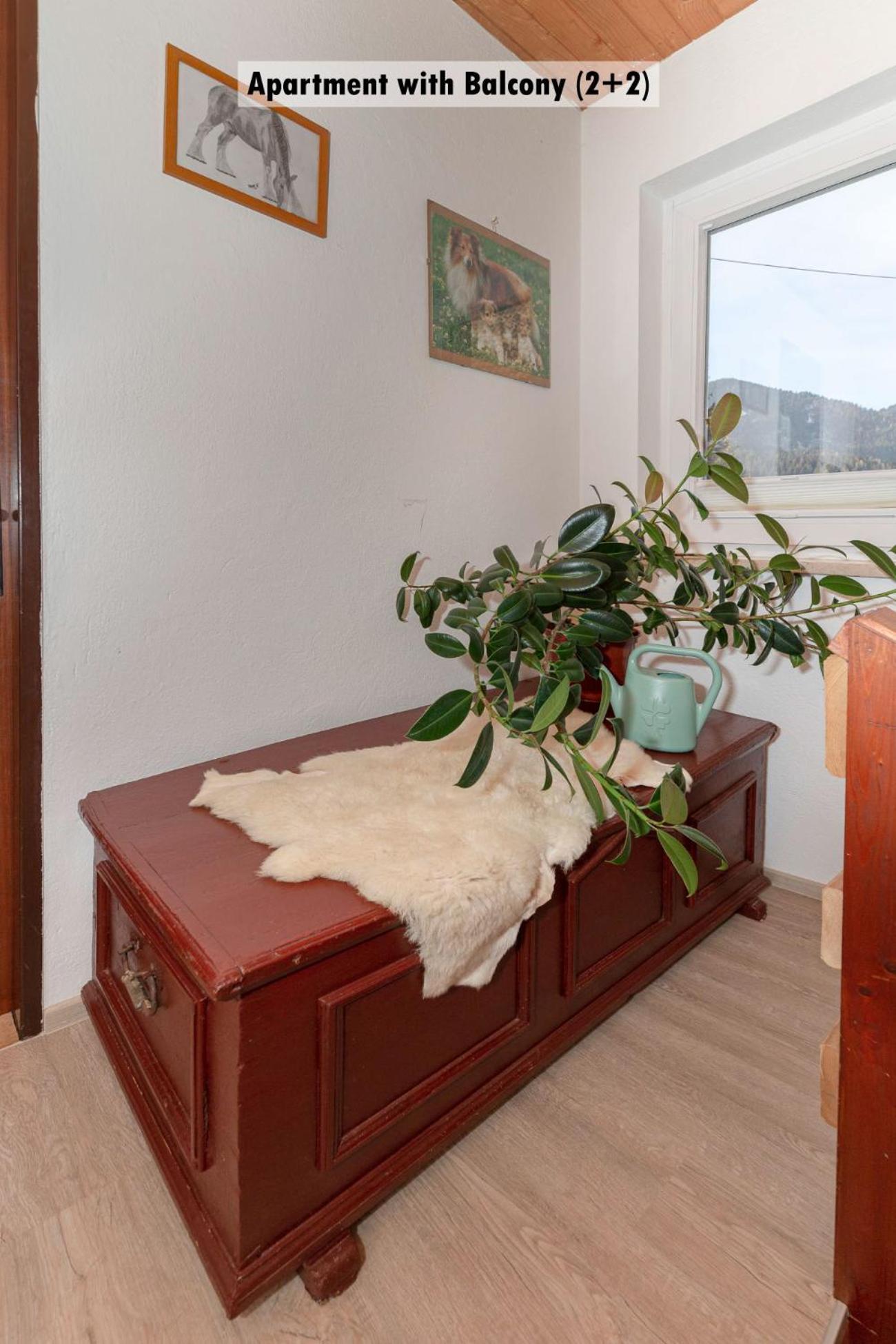 Apartments Farm House Uric Jesenice Zewnętrze zdjęcie